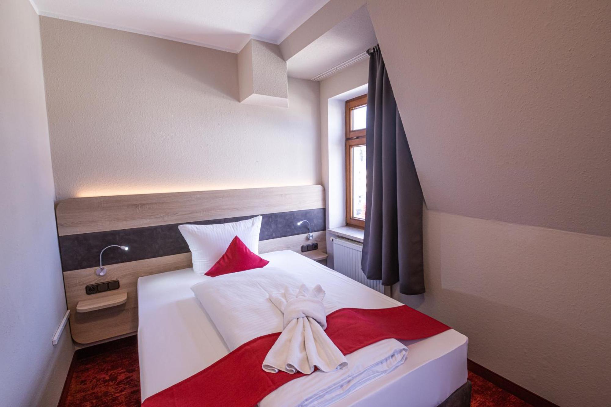 Hotel Lengenfelder Hof Lengenfeld  Eksteriør bilde