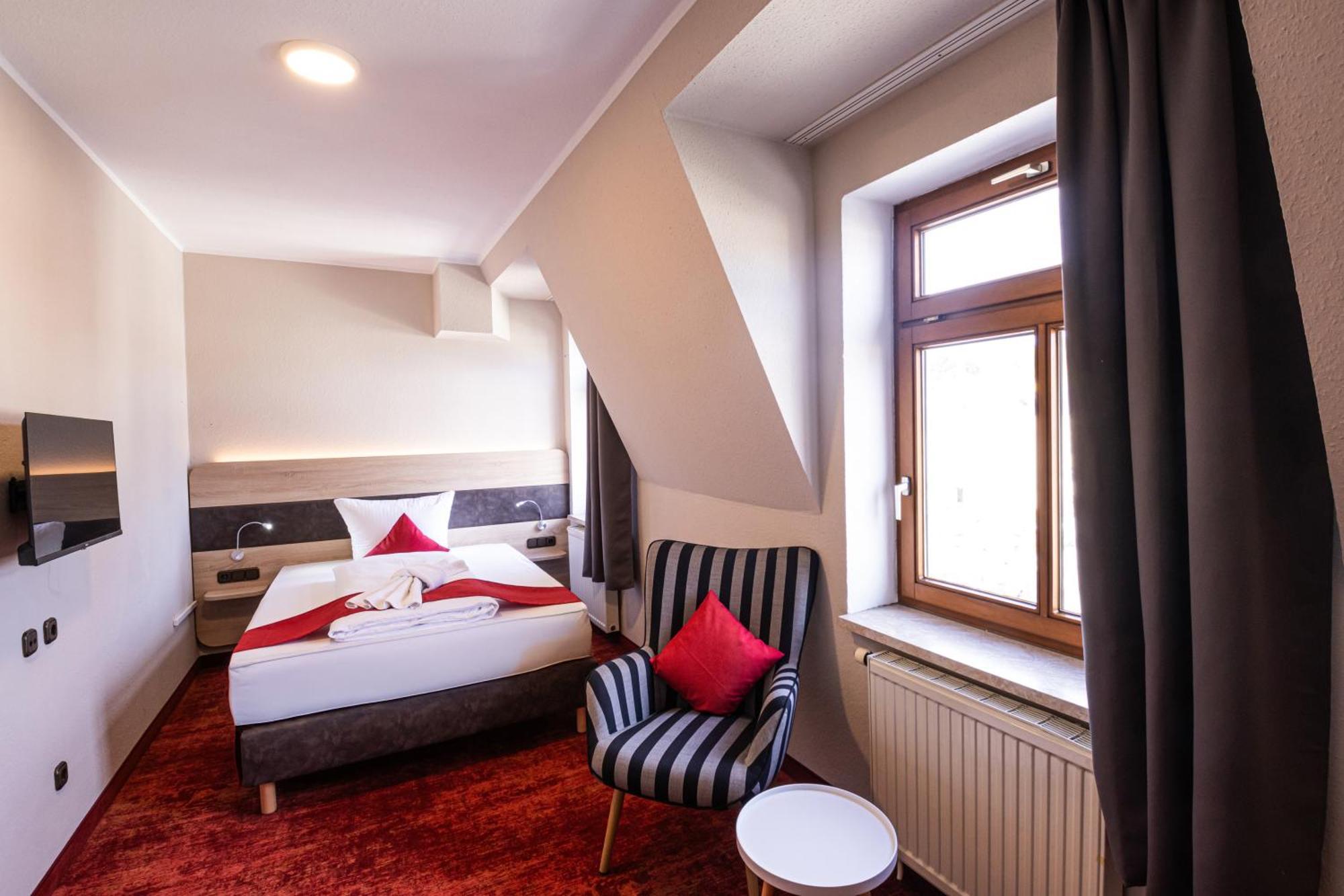 Hotel Lengenfelder Hof Lengenfeld  Eksteriør bilde